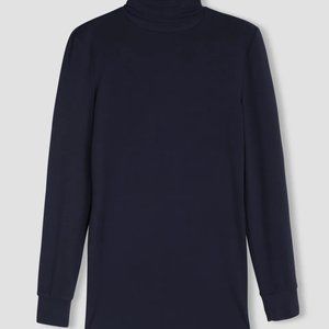 Foundation Turtleneck